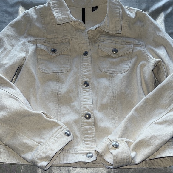 Skyes the Limit Off White Cropped Denim Jacket Stretch Silver Button LRG - Picture 10 of 11